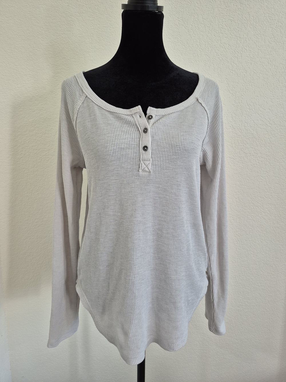 Light Gray Waffle Henley Long-Sleeve Top